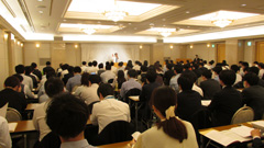 東京会場